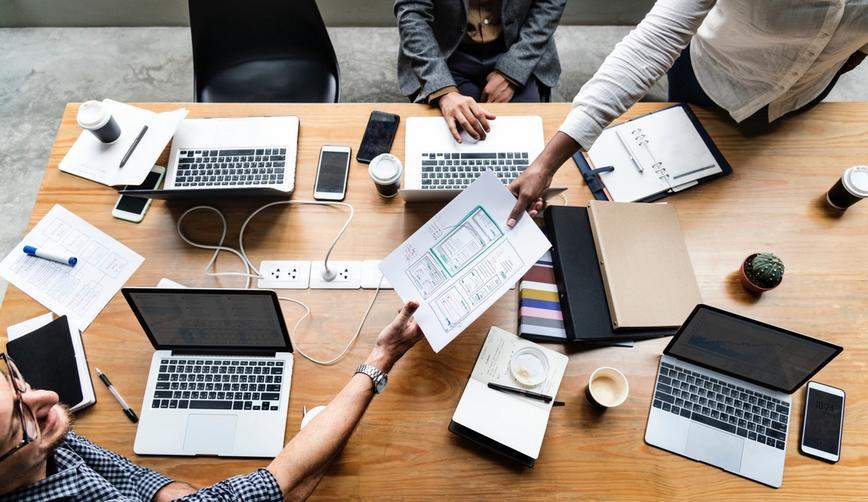 strategi bisnis adalah